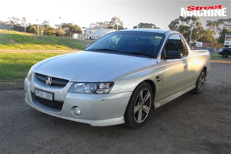 fee66|VZ Holden Ute .